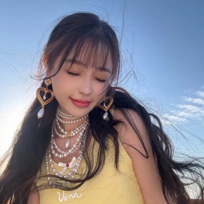 零课女警和红手铐